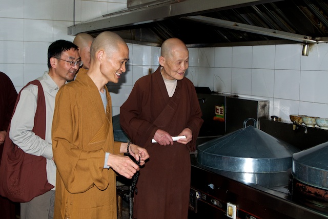 成刚老法师参访安徽宣城弘愿寺