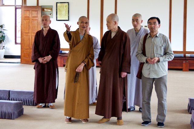 成刚老法师参访安徽宣城弘愿寺