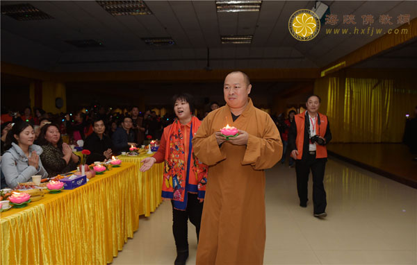 点亮心中的那盏灯 深圳弘法寺举行2015年“同愿同行”新年茶话会