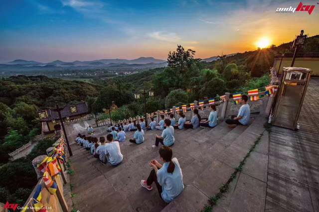 澄光寻禅之旅大学生公益夏令营圆满结束