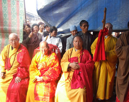 仙游寺隆重举行果性长老追思祈愿法会