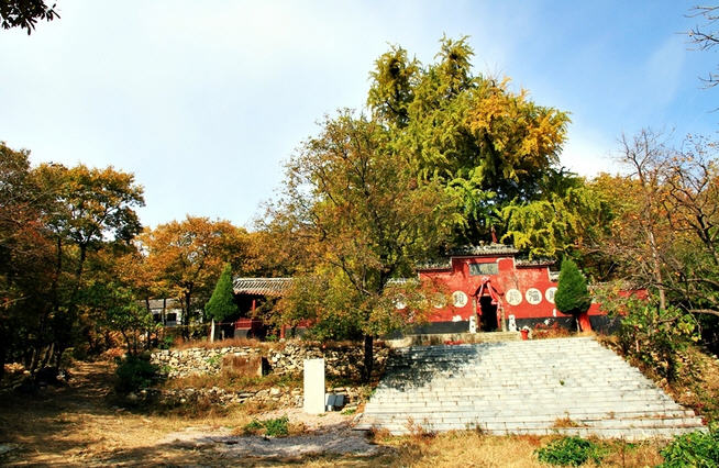 平邑海螺寺临沂山东寺院