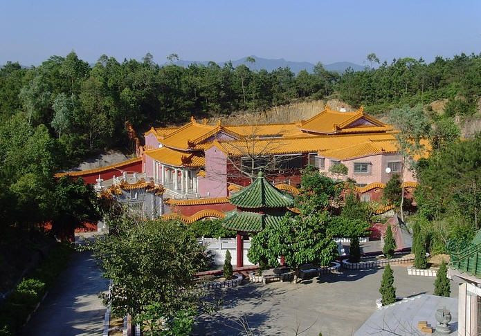 广东普宁盘龙阁寺揭阳广东寺院