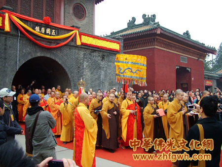 宽旭法师荣膺大兴善寺方丈 升座庆典隆重举行