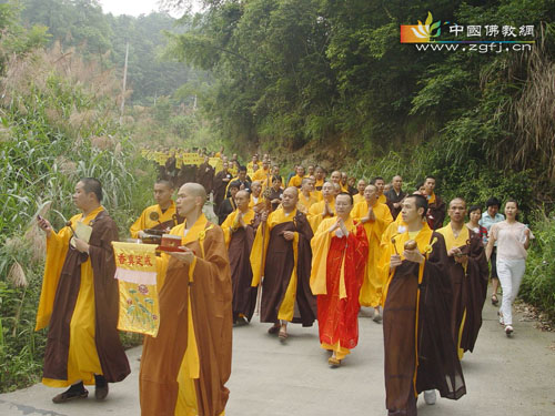 天柱长老圆寂 湖南岐山仁瑞寺举行天柱长老真身入塔法会