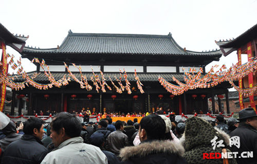 银田寺隆重举行大雄宝殿落成庆典