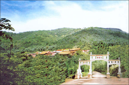 云南鸡足山九莲寺