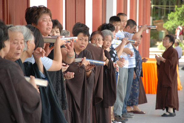 居士传经