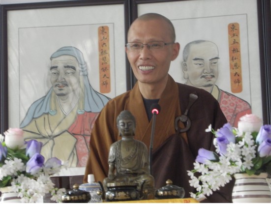 柏林禅寺监院明影法师在二祖匡教禅寺讲经说法