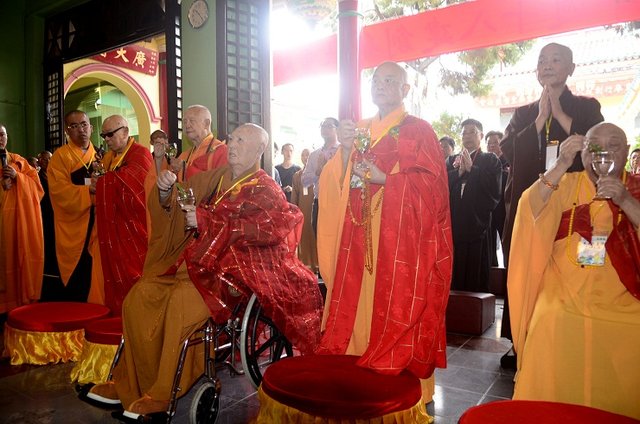 香港东普陀寺举行建寺八十周年庆典法会