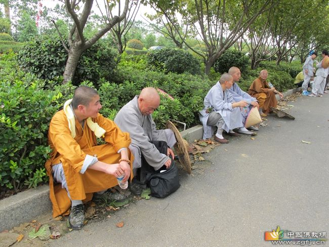 青原山净居寺“重走行思路 朝礼南华寺”大型行脚活动正式启动