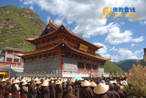 五台山大宝寺举行全山吉祥普佛法会