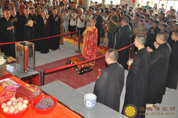 江苏常州大林寺隆重举行法界大楼上梁祈福法会