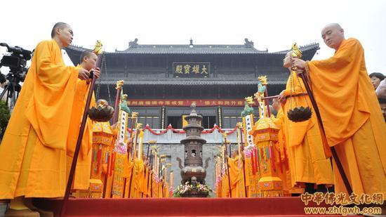 青州广福寺落成暨本悟法师方丈升座庆典