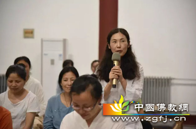 在二祖寺住持戒毓法师的悉心带领下，放下万缘，释放身心