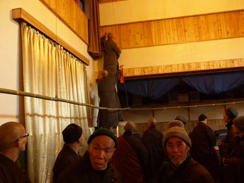 江西云居山真如禅寺2014年冬季禅七起七