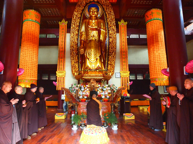 江西东林寺举行春节普供暨祭祖仪式