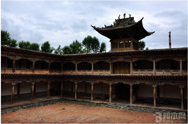 贵德白马寺海南州青海寺院